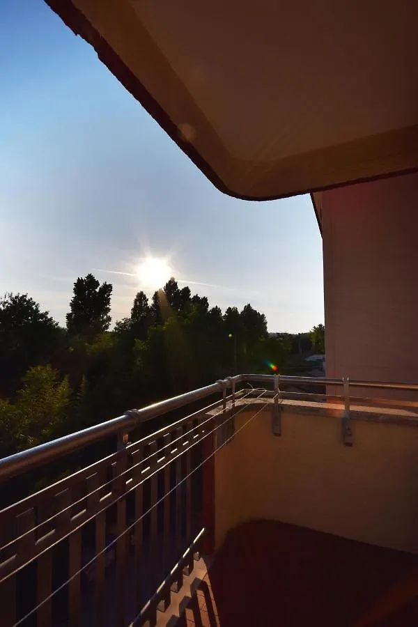 公寓 Appartamento Viale Pedonale A Due Passi Dal Mare 贝拉里亚-伊贾马里纳