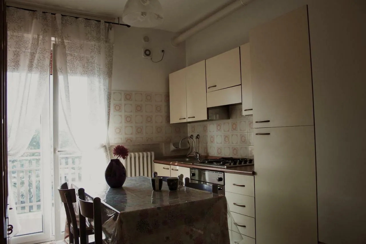 Appartamento Viale Pedonale A Due Passi Dal Mare 贝拉里亚-伊贾马里纳 公寓
