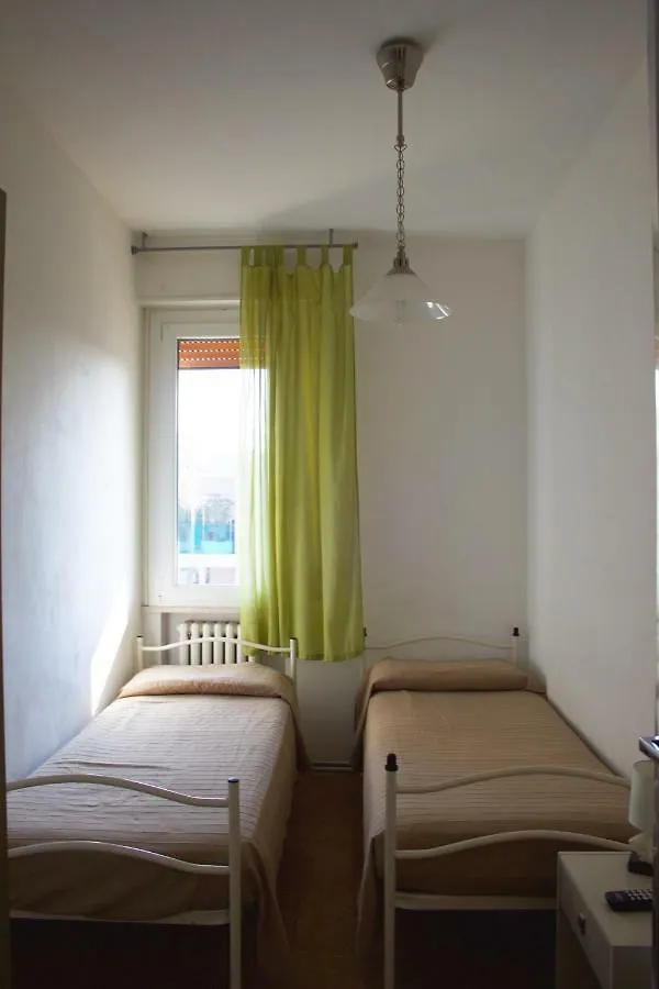 公寓 Appartamento Viale Pedonale A Due Passi Dal Mare 贝拉里亚-伊贾马里纳